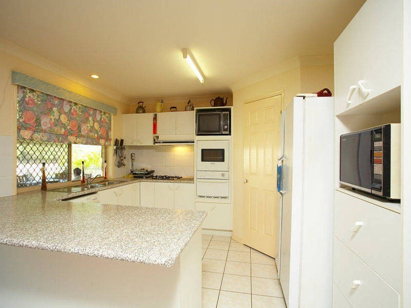 124 MacGinley Dr, Upper Caboolture QLD 4510