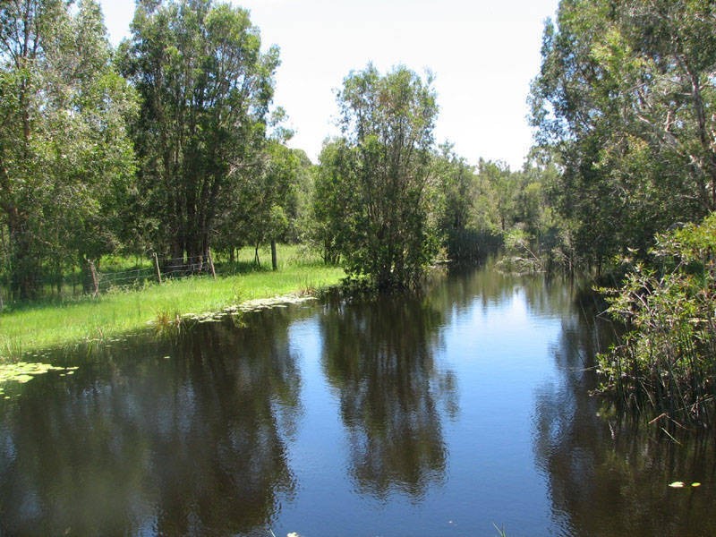 108 Wallace St, Beachmere QLD 4510
