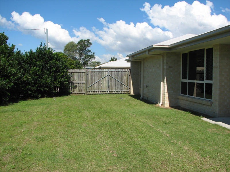 5/3 Weeroona Ave, Beachmere QLD 4510