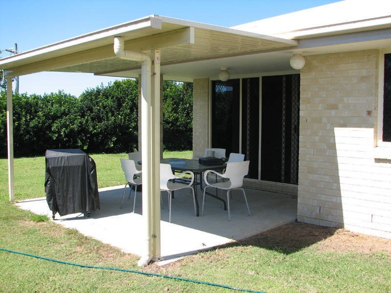 5/3 Weeroona Ave, Beachmere QLD 4510