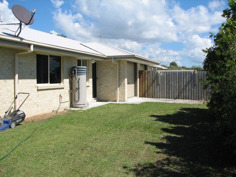 5/3 Weeroona Ave, Beachmere QLD 4510