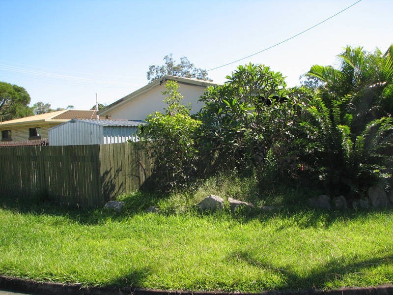4 Michelle St, Bellmere QLD 4510