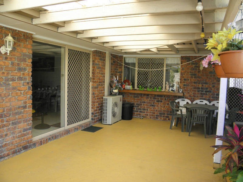 25 Cremorne Ct, Kippa-ring QLD 4021