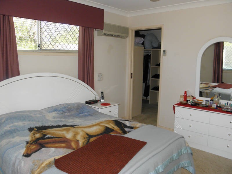 25 Cremorne Ct, Kippa-ring QLD 4021