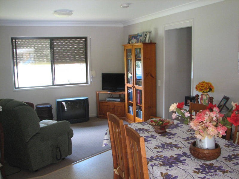 18 Jean Rd, Morayfield QLD 4506