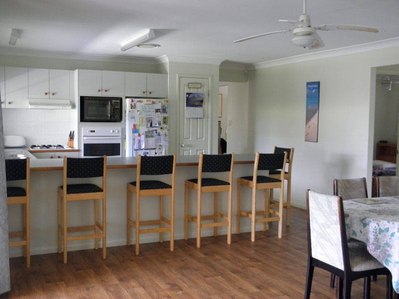 8 Corinto Ct, Dakabin QLD 4503