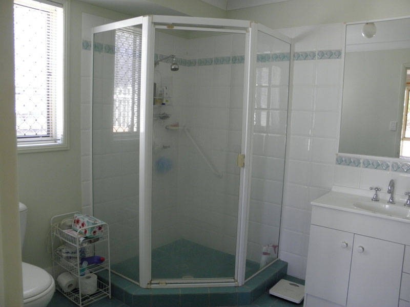 8 Corinto Ct, Dakabin QLD 4503