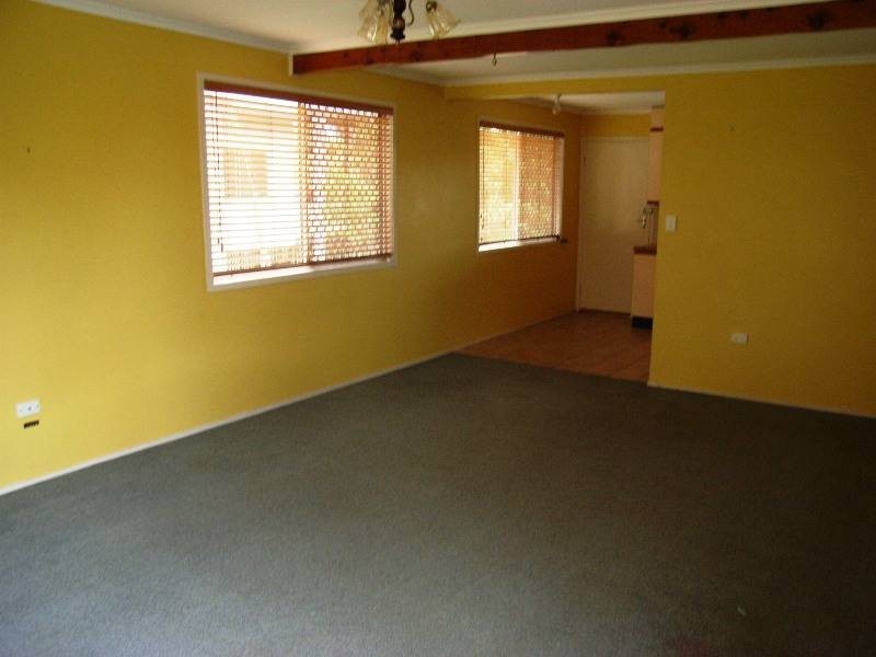 12 Aquarius Street, Kallangur QLD 4503