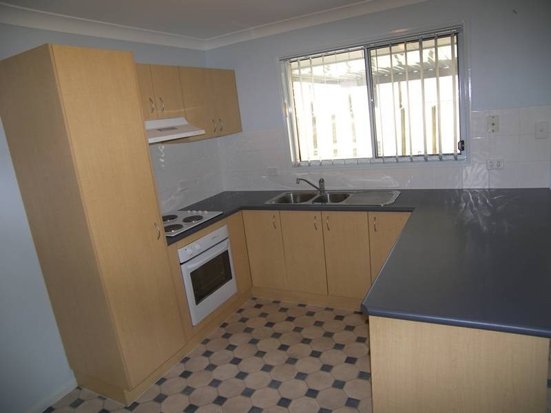 5 Hillside Drive, Morayfield QLD 4506