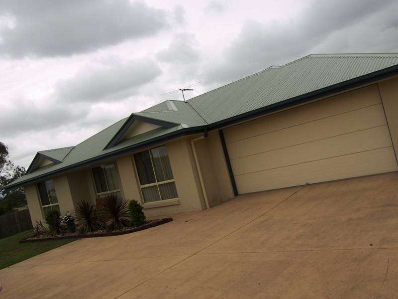 2/10 Ridgegarden Drive, Morayfield QLD 4506