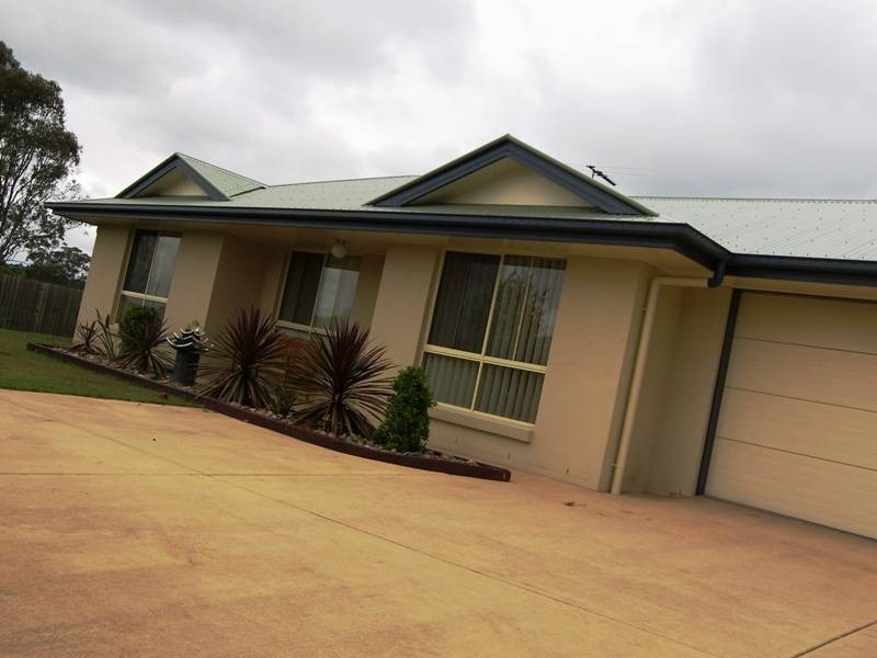 2/10 Ridgegarden Drive, Morayfield QLD 4506