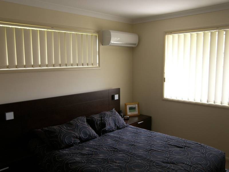 2/10 Ridgegarden Drive, Morayfield QLD 4506