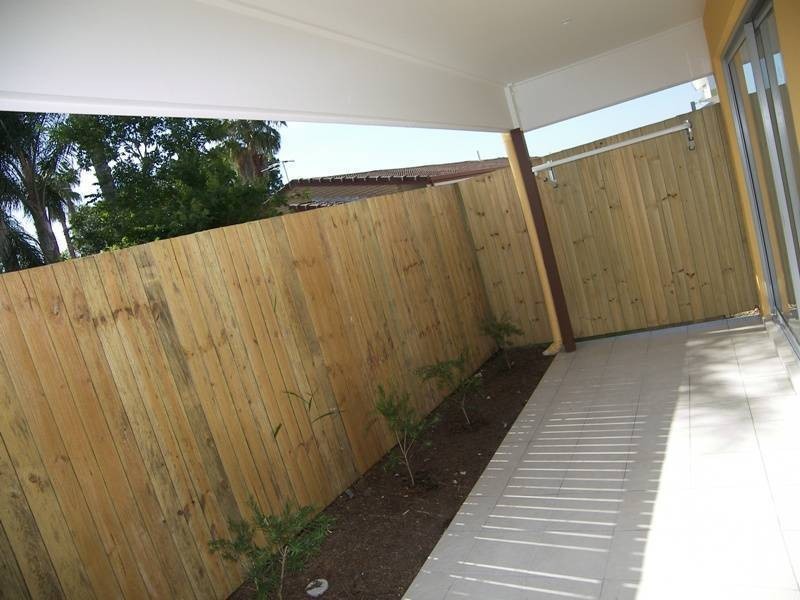 1/105 King Street, Caboolture QLD 4510