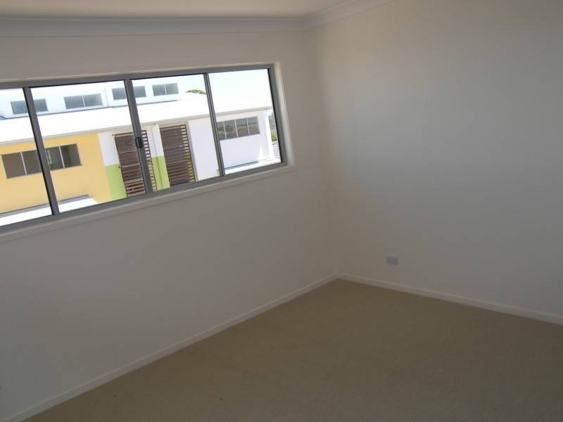 1/105 King Street, Caboolture QLD 4510