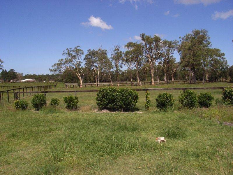 888 Caboolture-Bribie Island Road, Ningi QLD 4511