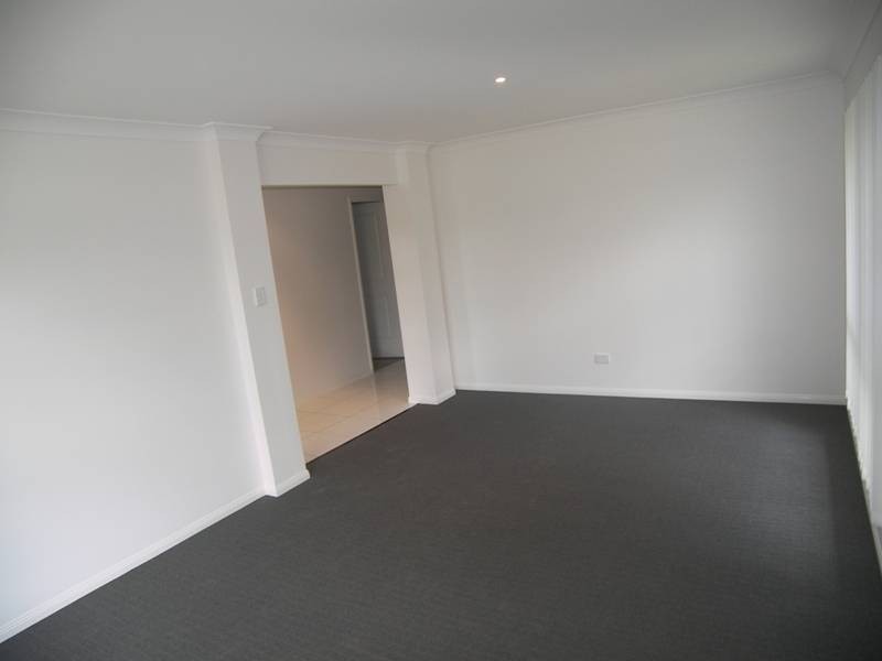 61 Summerhill Drive, Morayfield QLD 4506