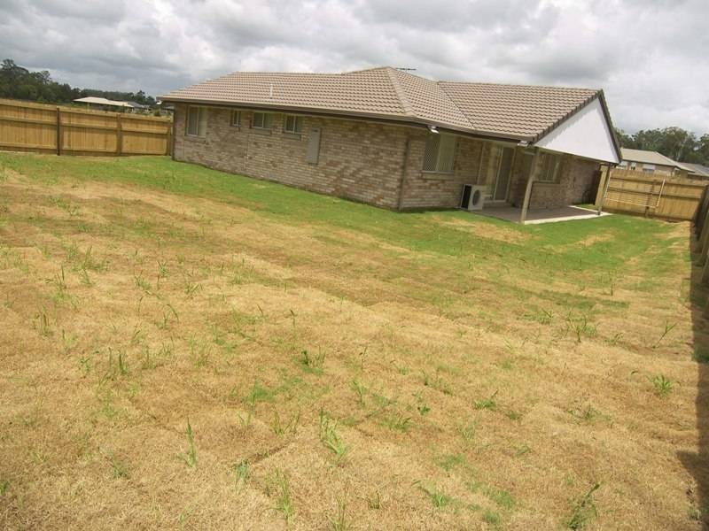 43 Summerhill Drive, Morayfield QLD 4506