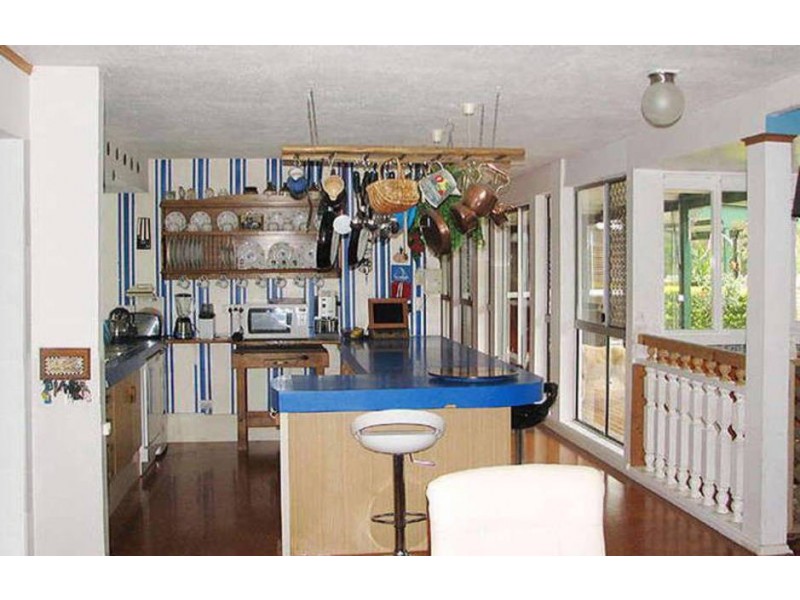 297 Petersen Rd, Morayfield QLD 4506