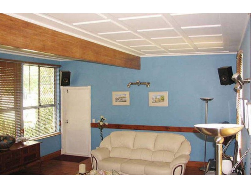 297 Petersen Rd, Morayfield QLD 4506