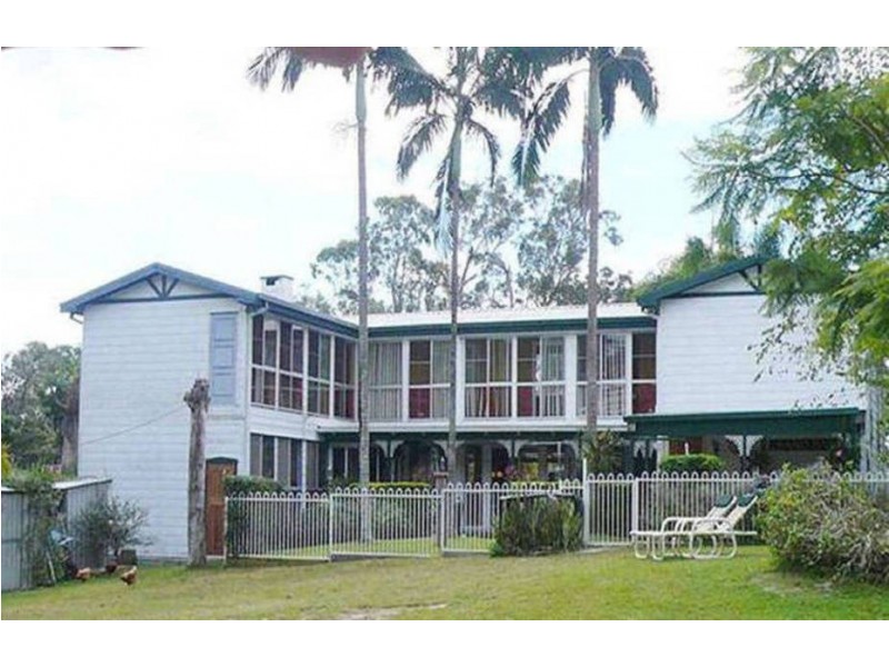297 Petersen Rd, Morayfield QLD 4506