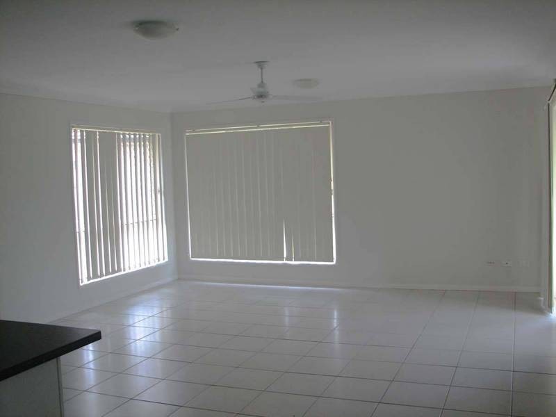 23 Radiata Ct, Morayfield QLD 4506