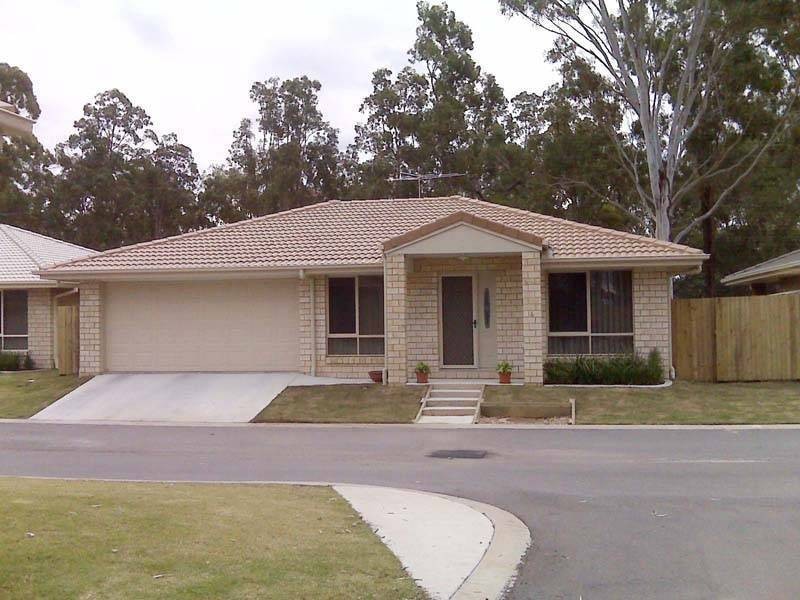 4/51 Silkyoak Dr, Morayfield QLD 4506