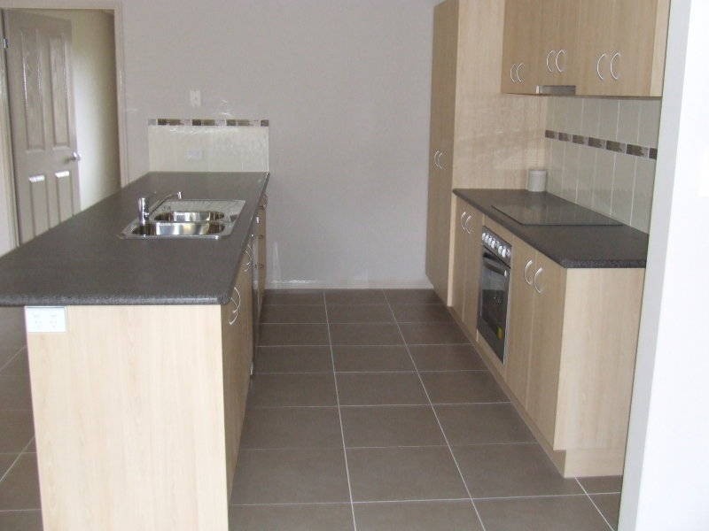 11 Snowbell Ct, Upper Caboolture QLD 4510