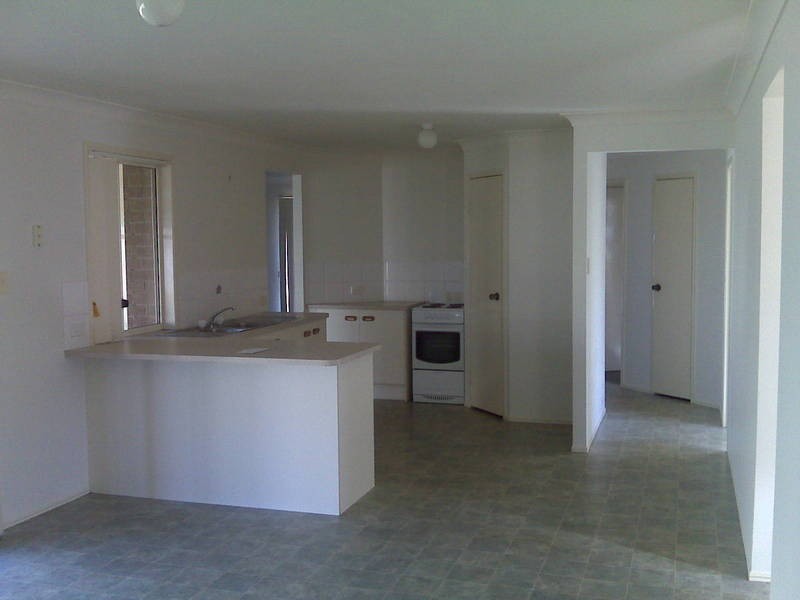 10 Piggott Rd, Bellmere QLD 4510