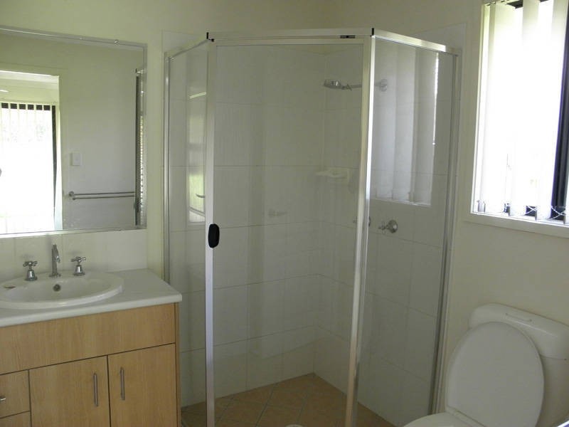 4 Bilby Dr, Morayfield QLD 4506