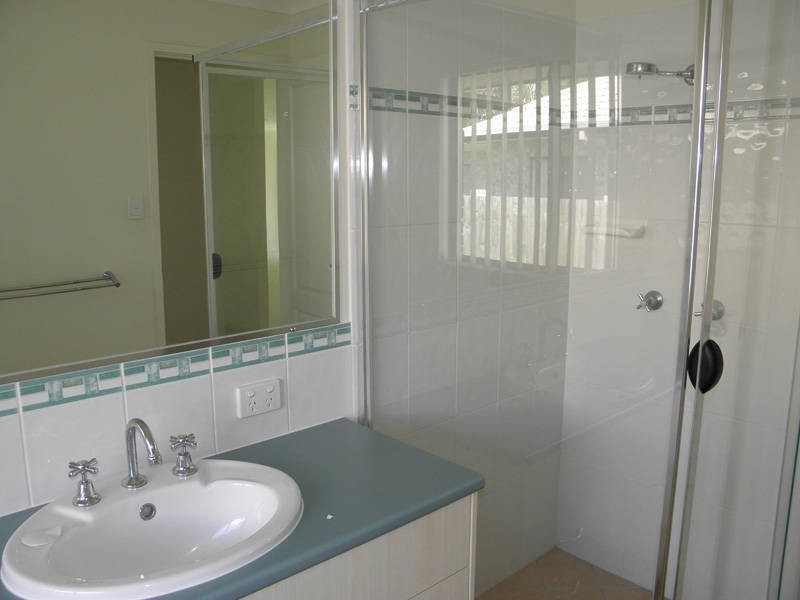 4 Bilby Dr, Morayfield QLD 4506