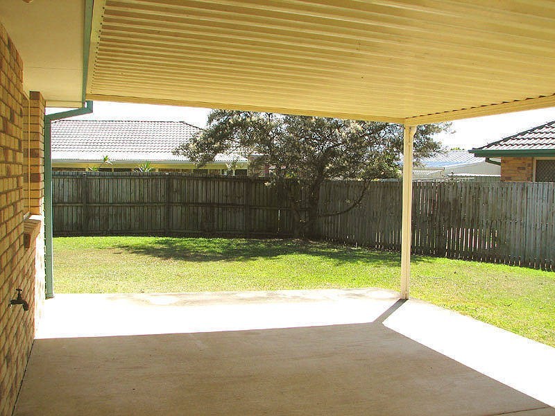 59 Summerfields Dr, Caboolture QLD 4510