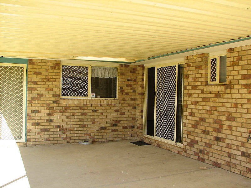 59 Summerfields Dr, Caboolture QLD 4510