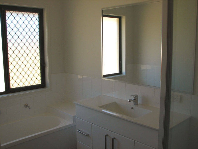 1 Sugarglider Cl, Morayfield QLD 4506