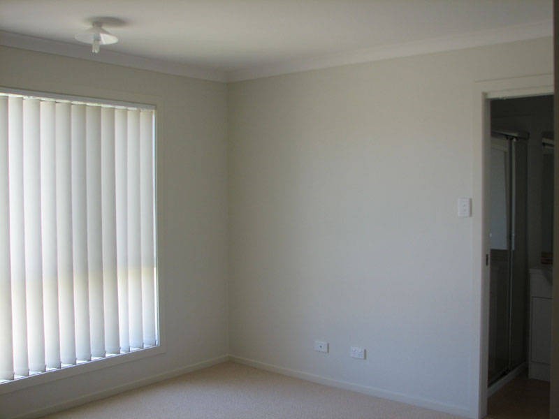 13 Broadleaf Pl, Ningi QLD 4511