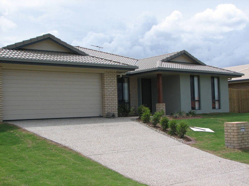 6 Redcedar Pl, Morayfield QLD 4506