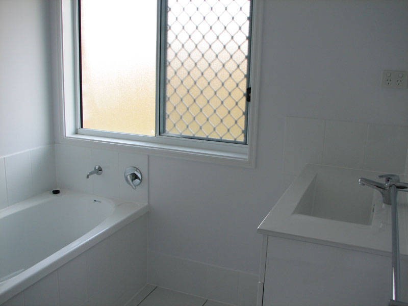 4 Bluejay Cct, Morayfield QLD 4506