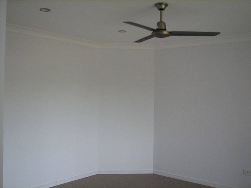 4 Bluejay Cct, Morayfield QLD 4506