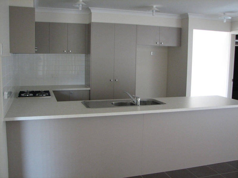 6 Eucalyptus St, Ningi QLD 4511