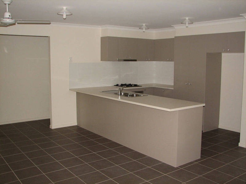 6 Eucalyptus St, Ningi QLD 4511