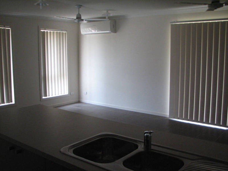 6 Eucalyptus St, Ningi QLD 4511