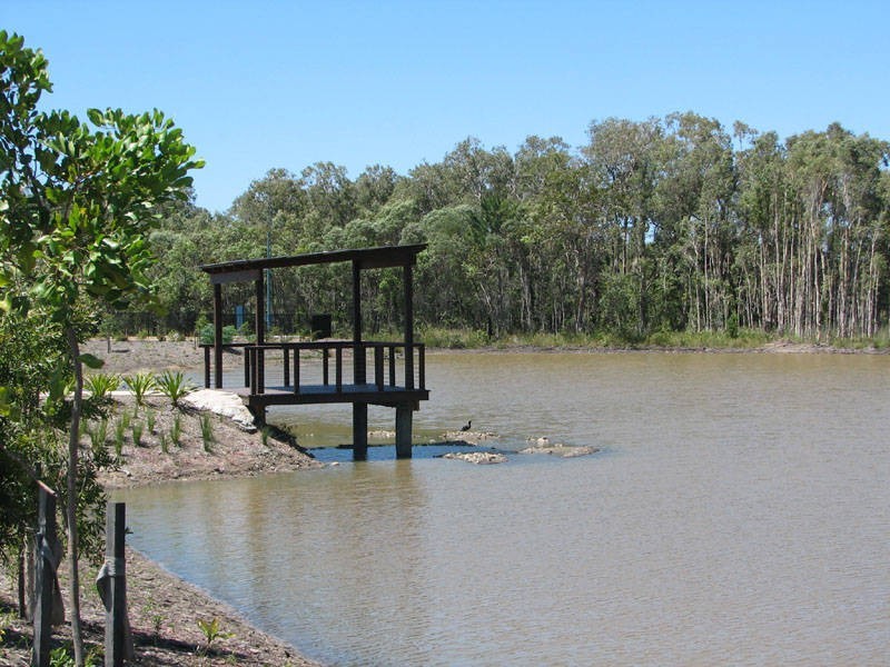 6 Eucalyptus St, Ningi QLD 4511