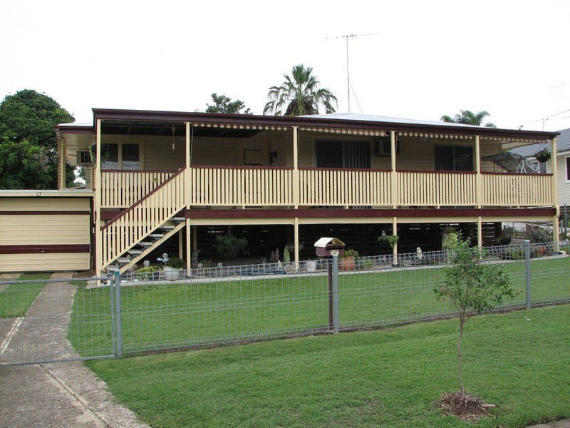 17 Ettarre St, Bracken Ridge QLD 4017