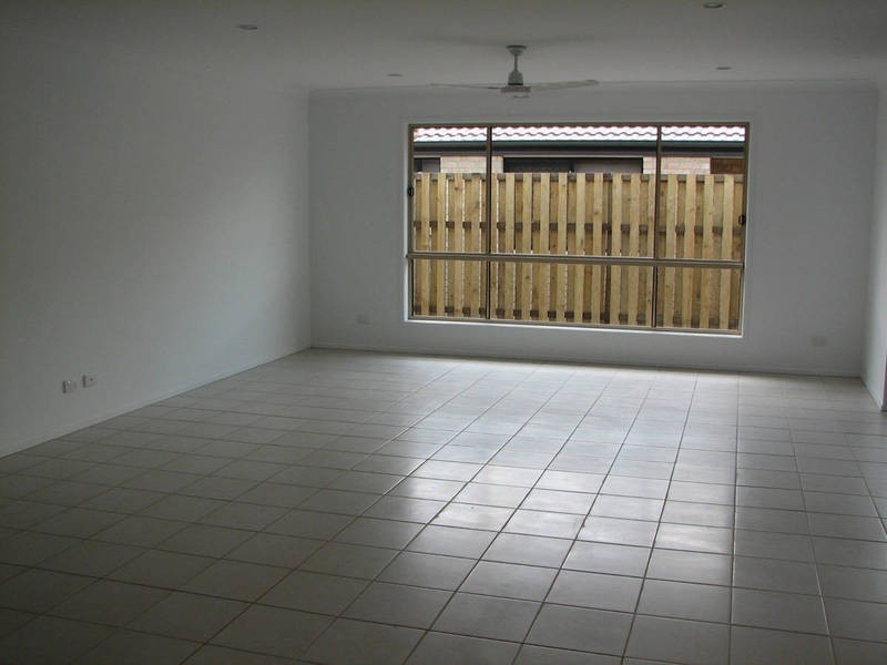 31 Clementine St, Bellmere QLD 4510