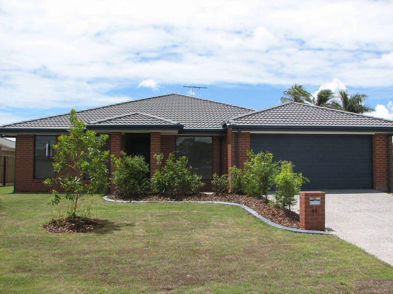 41 Clementine St, Bellmere QLD 4510