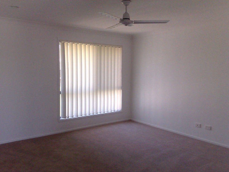 32 Clementine St, Bellmere QLD 4510