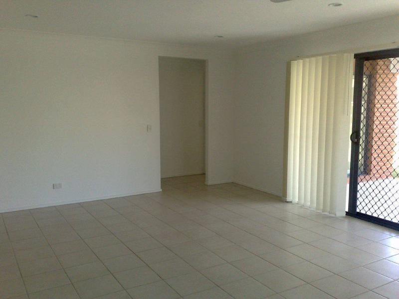 32 Clementine St, Bellmere QLD 4510