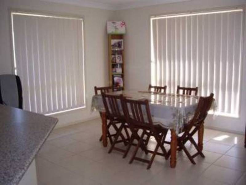 18 Karora Rd, Beachmere QLD 4510