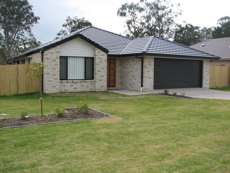 10 Buntine Ave, Morayfield QLD 4506