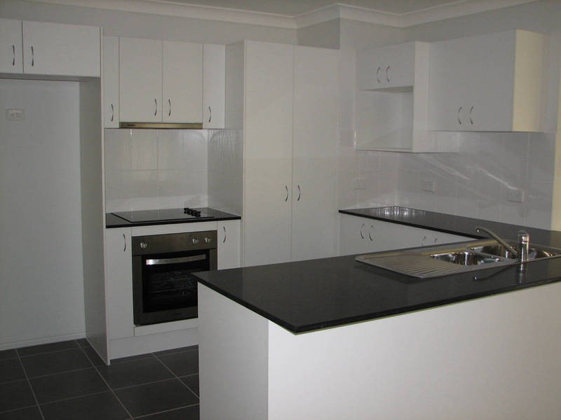 10 Buntine Ave, Morayfield QLD 4506