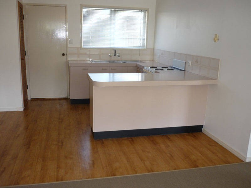 2/6 Sharon Crt, Morayfield QLD 4506